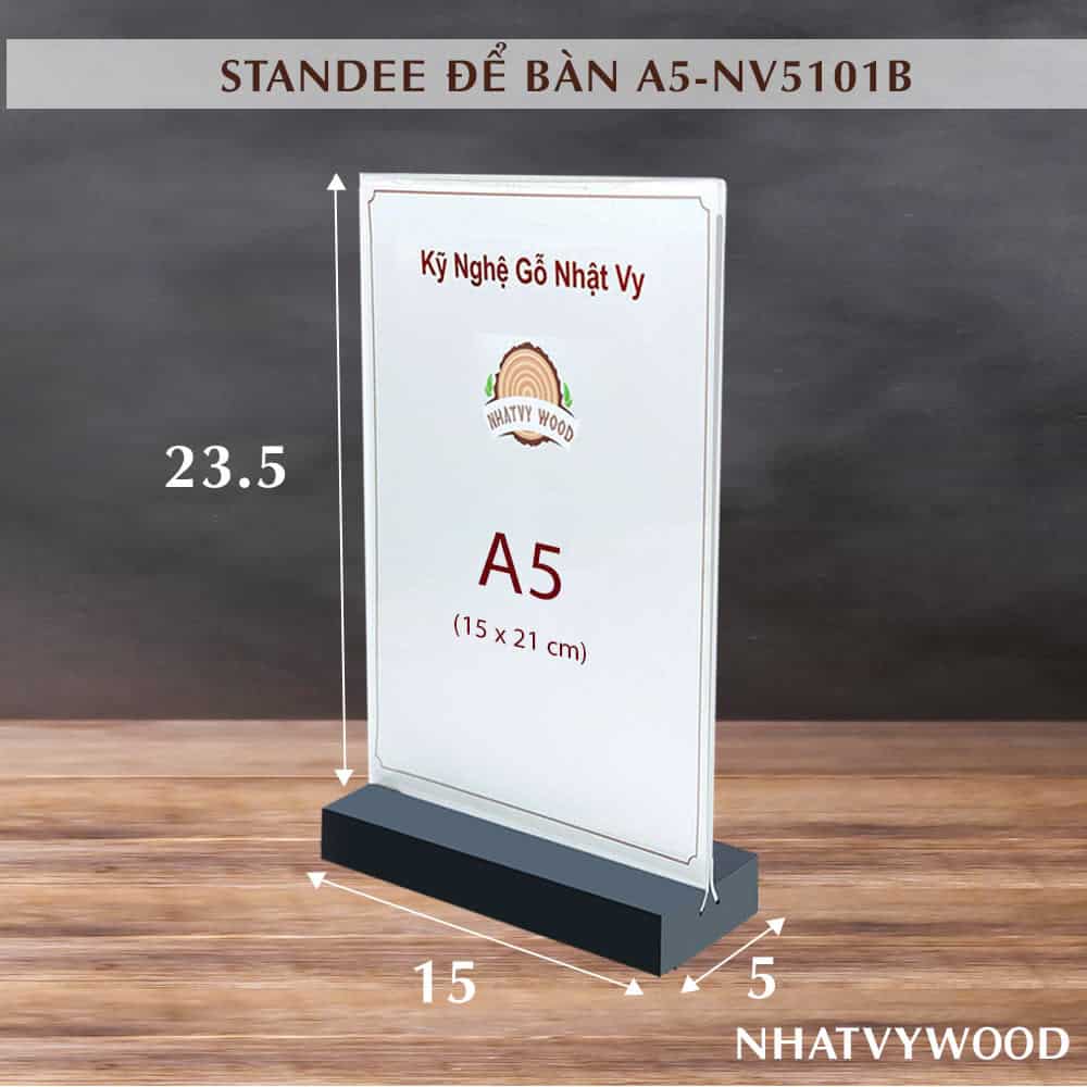 standee-mica-de-ban